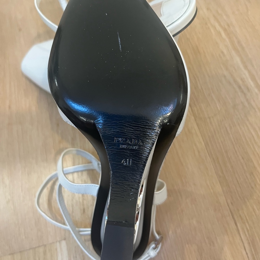 ✨Prada White Heart Heels✨ - Picture 14 of 16